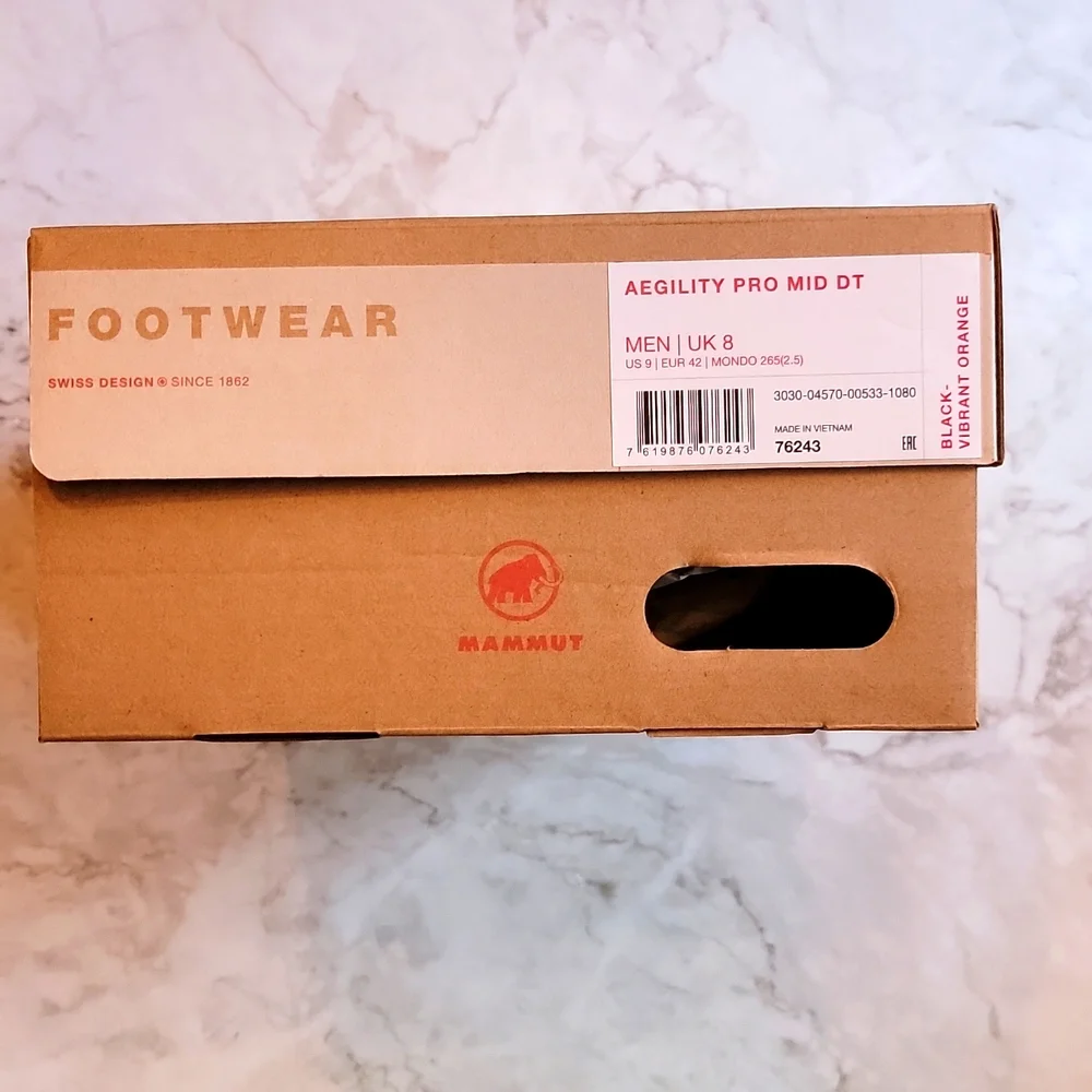 NIB NWT men's 8 Mammut Aegility Pro sneakers - Picture 2 of 2